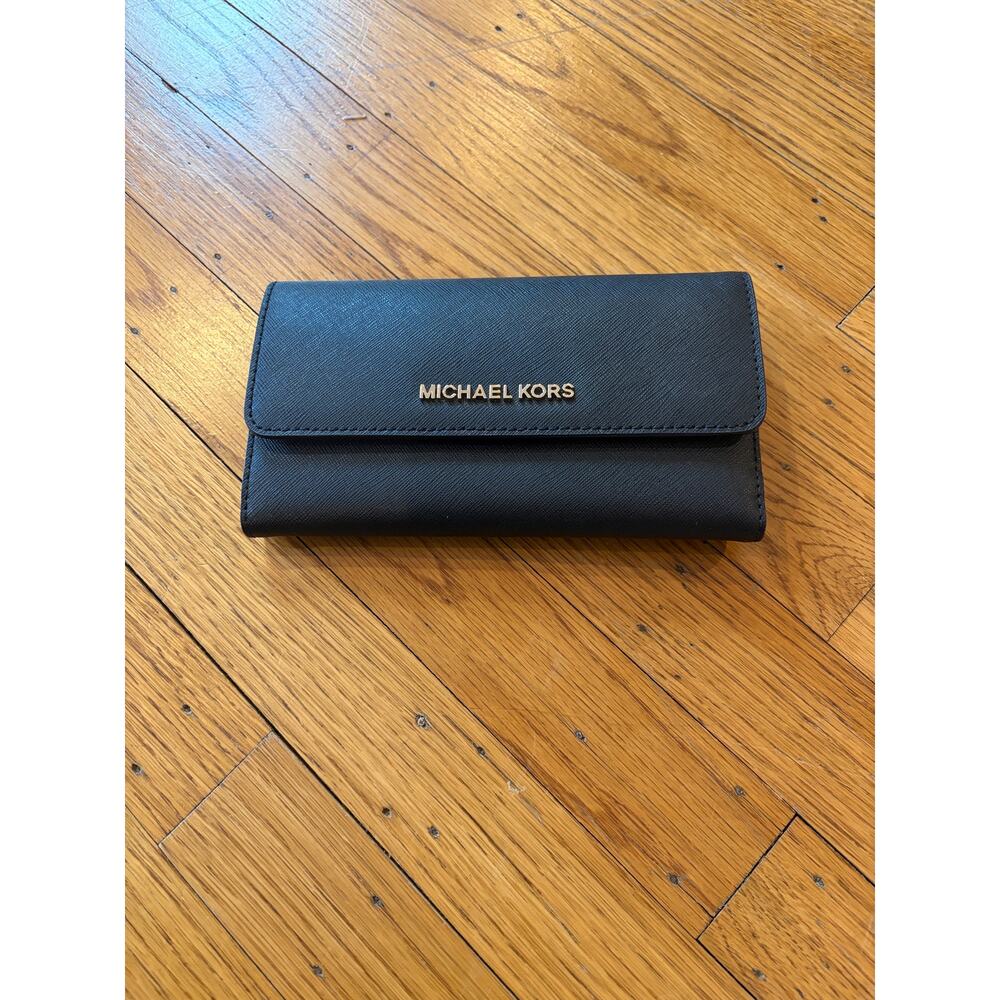 Michael Kors Black Saffiano Leather Trifold Wallet Gold Logo NEW